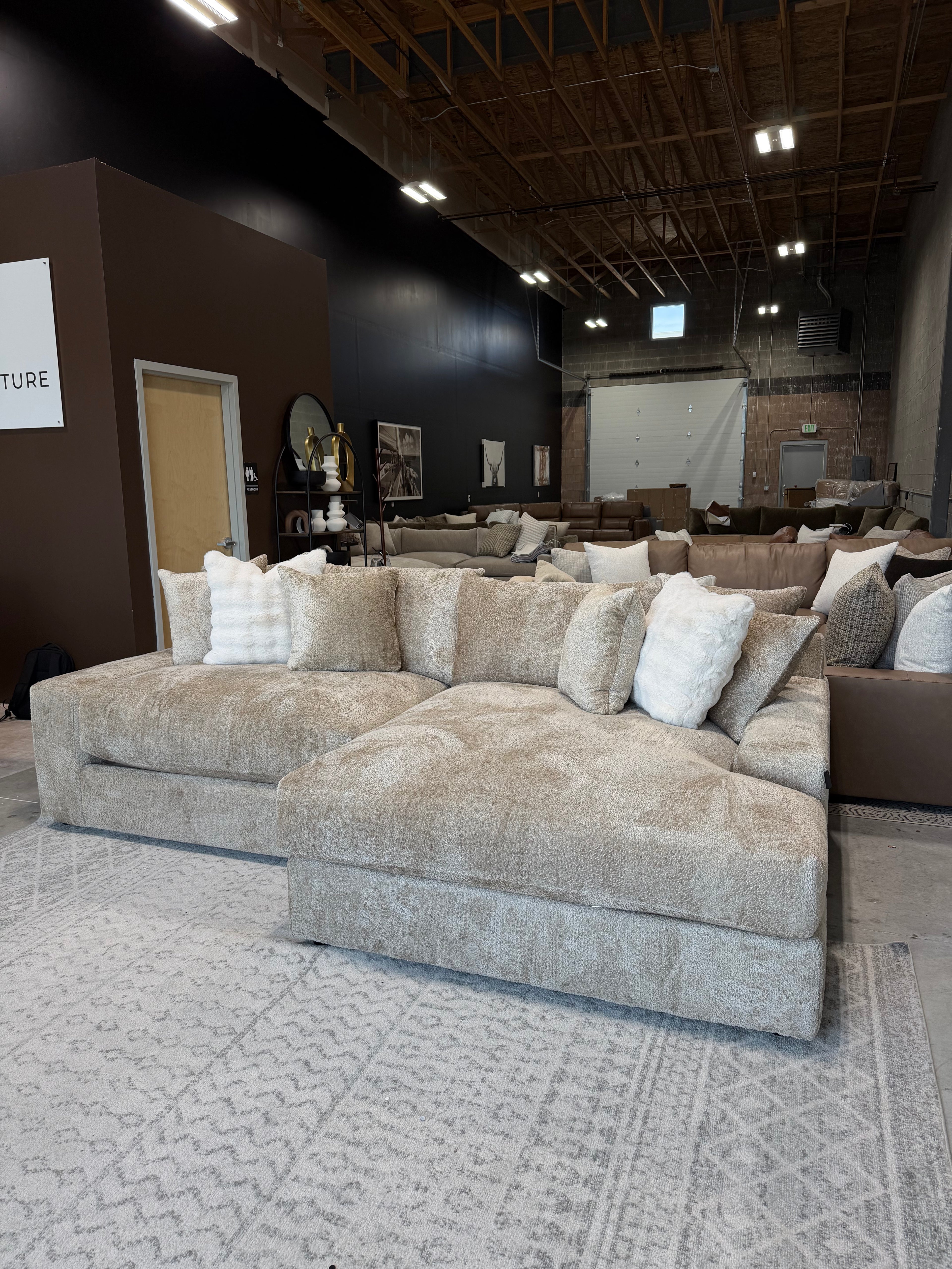John Michael Design 5250 2pc Sectional