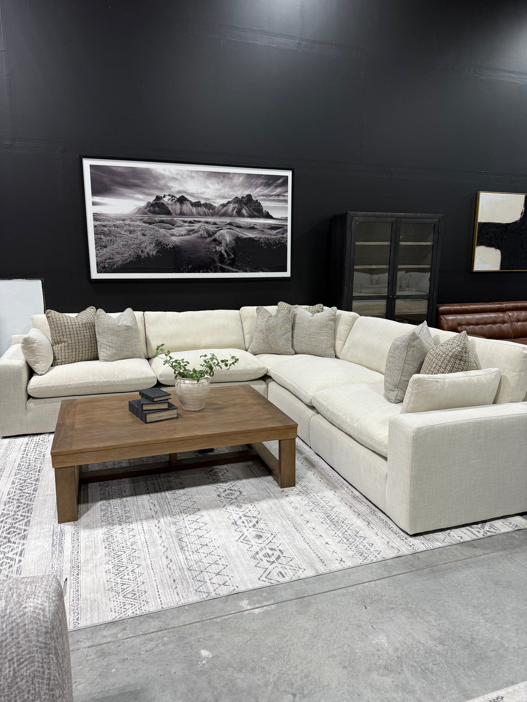 Elyza Linen 5pc Sectional by Ashley Furniture